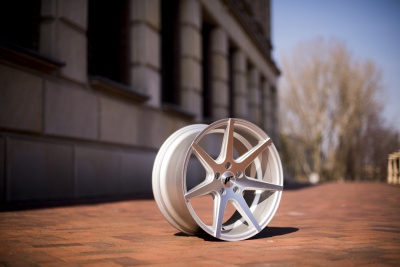 JR20 Silver Machined Face