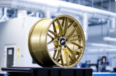 JR28 Gloss Gold