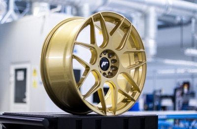 JR18 Gloss Gold