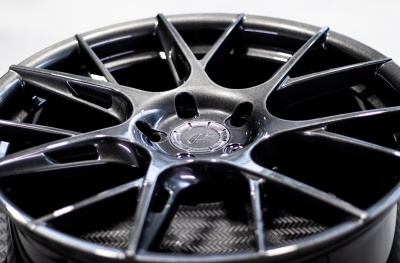 JR42 Gloss Graphite