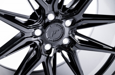 JR44 Glossy Black
