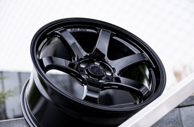 SL03 Glossy Black