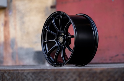 SL04 Matt Black