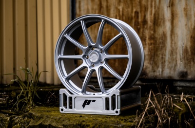 SL04 Matt Silver