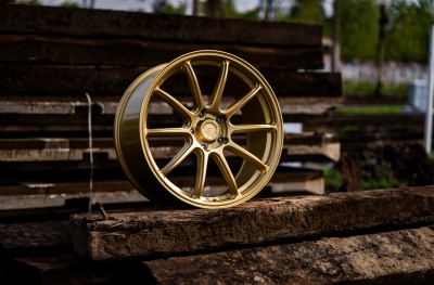 SL04 Gold