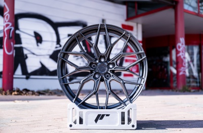 JR46 Hyper Gray