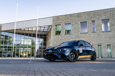 Mercedes-Benz pictures