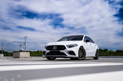 Mercedes-Benz pictures