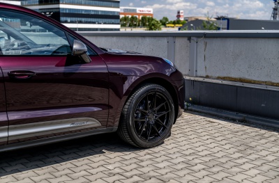 Porsche japan racing wheels details
