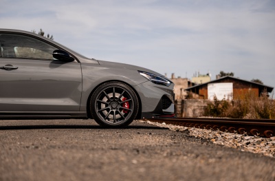 Hyundai japan racing rim details