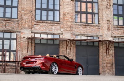 BMW 8 Series / M8