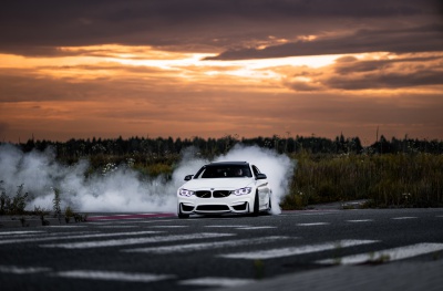 BMW 4 Series / M4