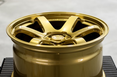 SL03 Gloss Gold