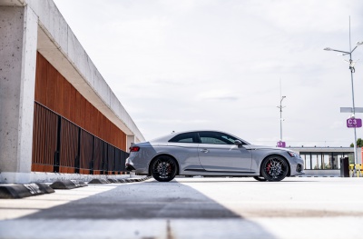 Audi Gloss Black Machined Face