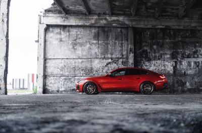 BMW 4 Series / M4