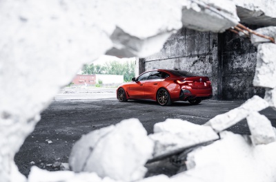 BMW 4 Series / M4