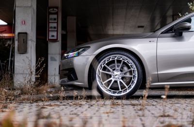Audi japan racing rims