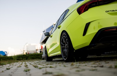Skoda japan racing rim details