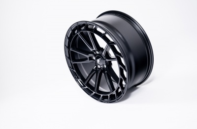 JR45 Glossy Black