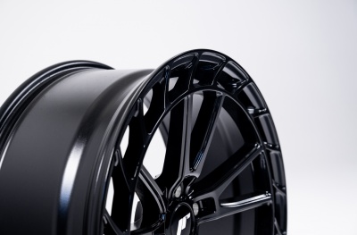JR45 Glossy Black