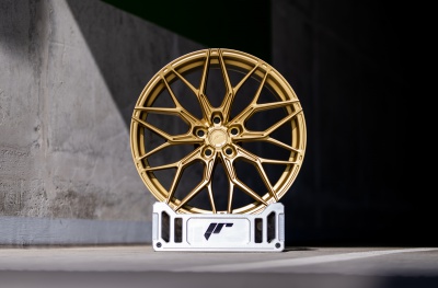 JR46 Matt Gold