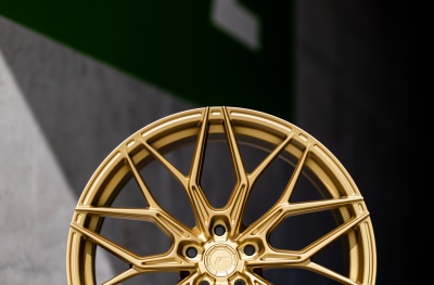 JR46 Matt Gold