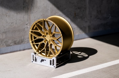 JR46 Matt Gold