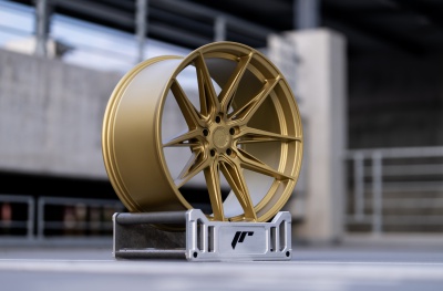JR44 Matt Gold
