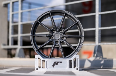 SL02 Gloss Light Gunmetal