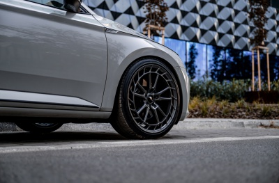 Skoda japan racing rim details