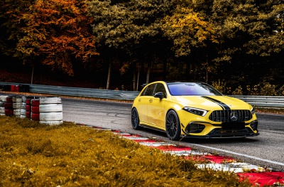 Mercedes-Benz pics