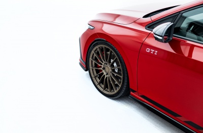 Volkswagen Golf / R / GTI