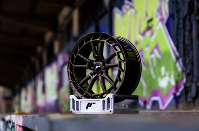 JR45 Gloss Bronze
