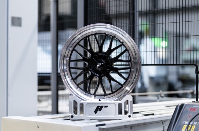 JR23 Gloss Black Machined Lip