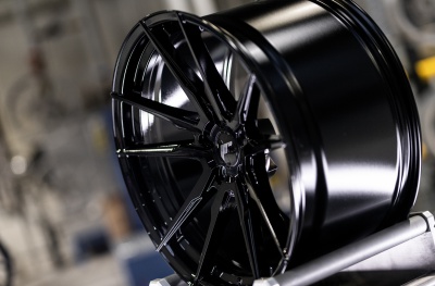 JR21 Glossy Black