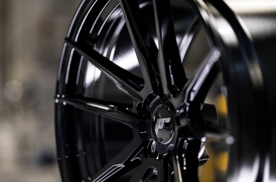 JR21 Glossy Black