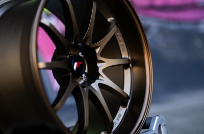JR5 Dark Anodized Bronze