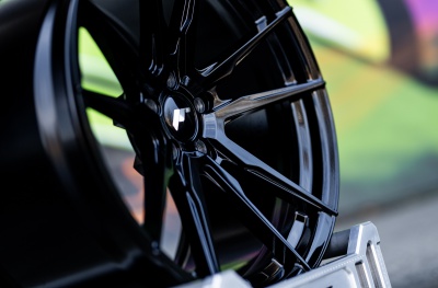 JR21 Glossy Black