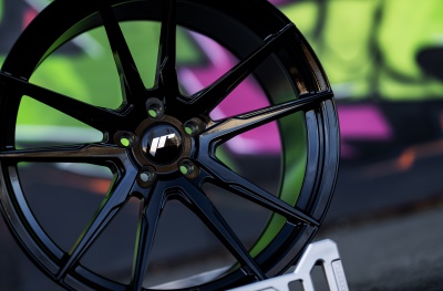 JR21 Glossy Black