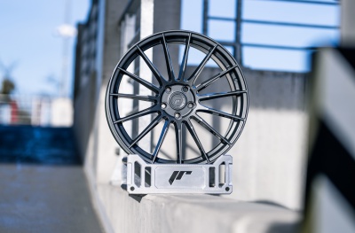 SL05 Gloss Light Gunmetal