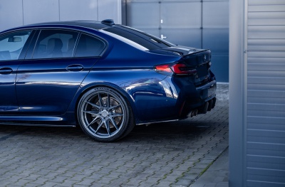 BMW 5 Series / M5