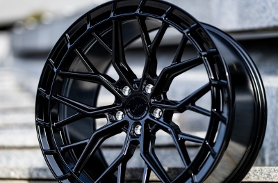 JR48 Glossy Black
