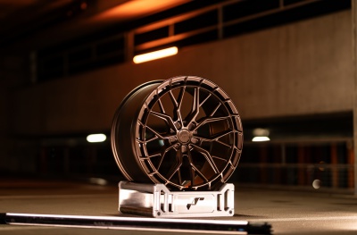 JR48 Matt Bronze