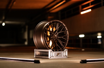 JR48 Matt Bronze