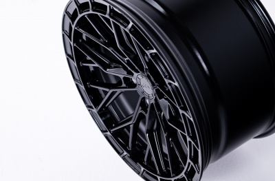 JR48 Glossy Black