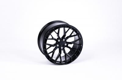 JR48 Glossy Black