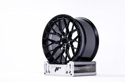 JR48 Glossy Black