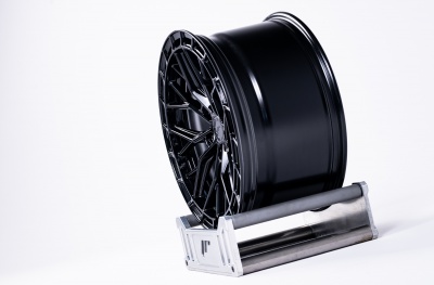 JR48 Glossy Black