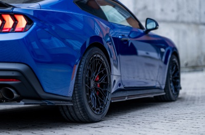 Ford Glossy Black