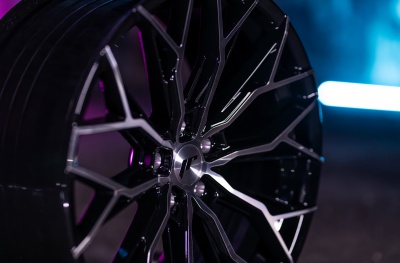 JR49 Black Machined Tinted Face